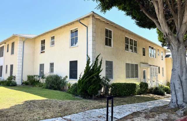 1228 Maple St photos photos