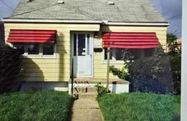 19903 BEECH DALY Road photos photos