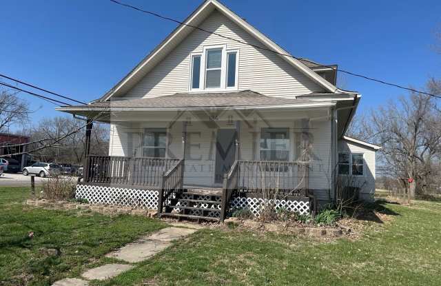 184 W North Street, Peculiar, MO 64078 4 bedroom, 2 bath huge 2 car detached garage Rent. $1750 photos photos 184 W North Street, Peculiar, MO 64078 4 bedroom, 2 bath huge 2 car detached garage Rent. $1750 photos photos