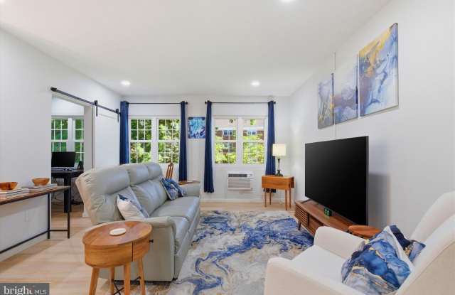 3454 MARTHA CUSTIS Drive Gallery 3