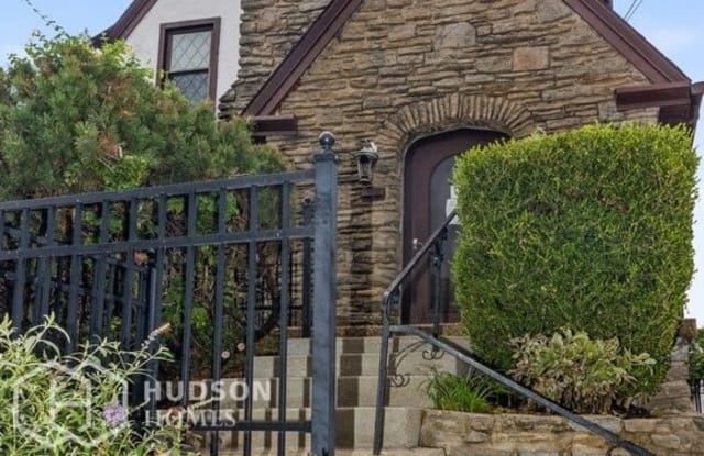 2507 Indian Mound Avenue Gallery 2