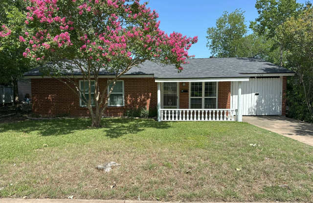 5704 Cedardale Drive photos photos