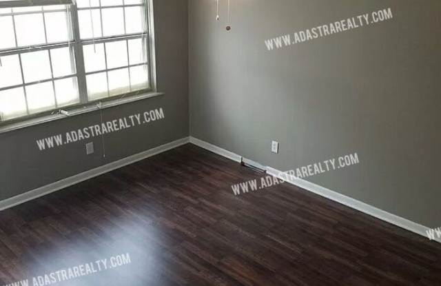 1516 East Elizabeth Street Gallery 4