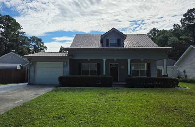 Low Country Home in Rincon with Fenced Backyard! photos photos