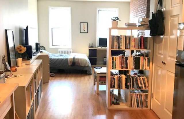159 Christopher Street Gallery 2