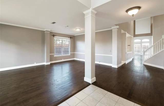 11340 Las Polamas Drive Gallery 3