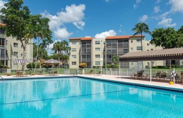 1820 N Lauderdale photos photos
