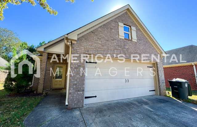 MOVE IN SPECIAL!!! - House For Rent In Birmingham (Oxmoor Glen)!! Available to View Now!!! - 251 Oxmoor Place, Birmingham, AL 35211