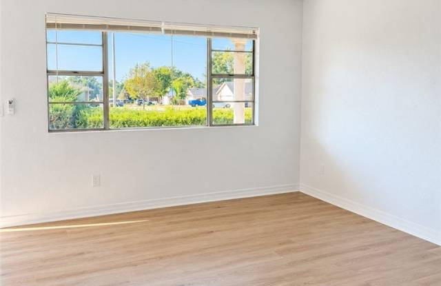 1325 W Price Lane Gallery 4