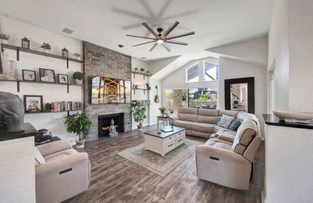 1912 Pine St - 1912 Pine Street, Huntington Beach, CA 92648