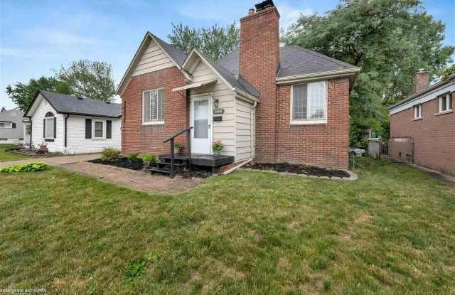 29801 Maplegrove - 29801 Maplegrove Street, St. Clair Shores, MI 48082