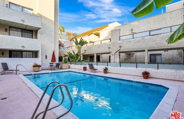 1900 Vine Street 103 photos photos