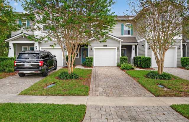 RENTAL photos photos