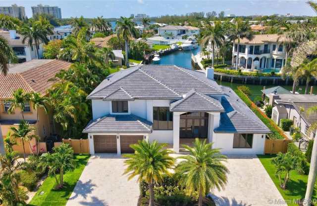 750 NE Marine Drive photos photos 750 NE Marine Drive photos photos