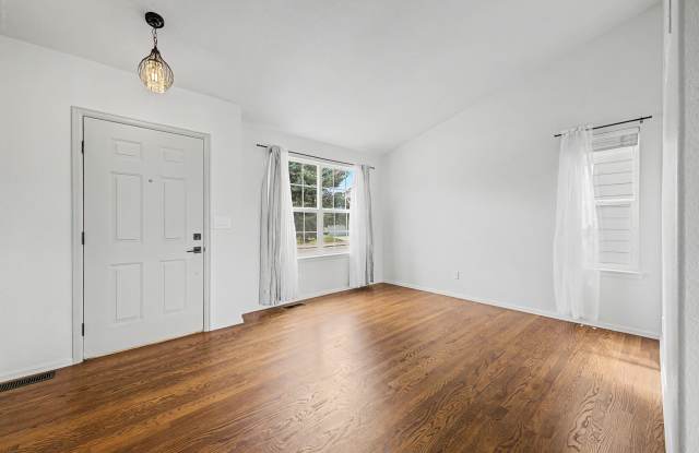 3763 Bucknell Drive Gallery 1