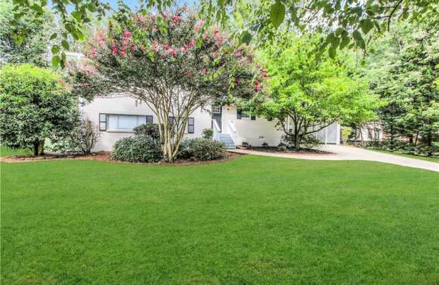 2761 Whisper Court Gallery 2