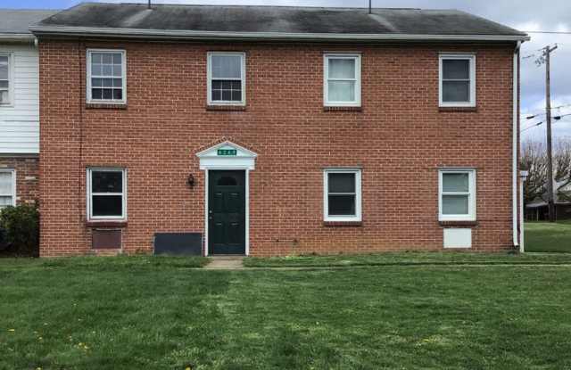 3-Bedroom, 1-Bath Duplex on Mountain View Drive photos photos