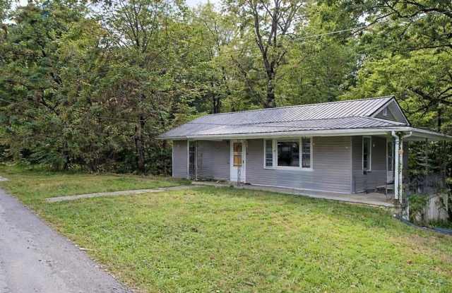 1267 Phillips Dr photos photos