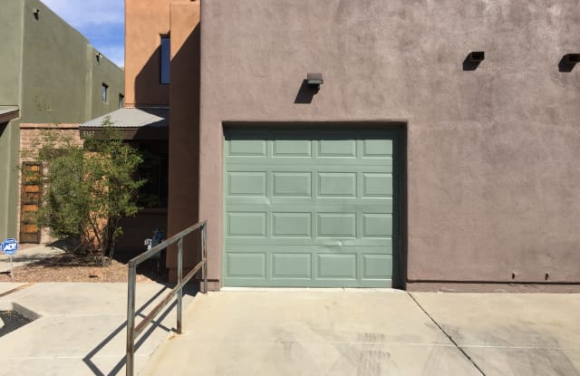 3147 N Olsen Avenue - 3147 North Olsen Avenue, Tucson, AZ 85719