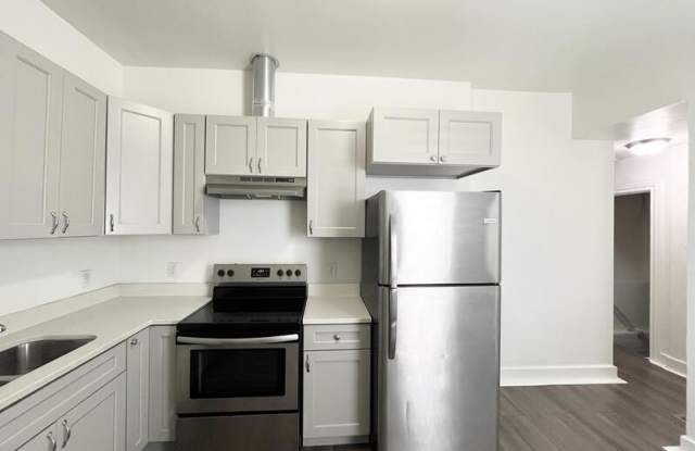 379 E 800 S photos photos