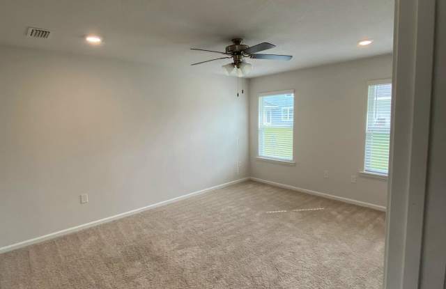 4083 Silver Spur Road Gallery 3