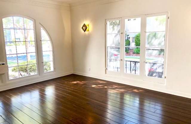 9360 W Olympic Blvd Gallery 2