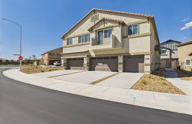 Elkhorn Pointe at Heartland Townhomes photos photos