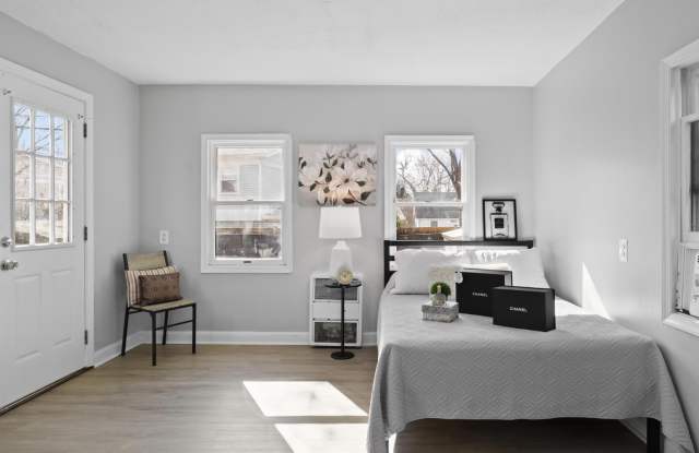 2608 ARLINGTON Boulevard photos photos