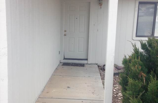 6144 N Rockland Drive unit: B photos photos