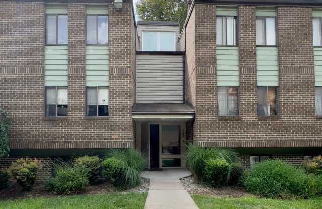 Spacious 1br Condo - Mt Washington! - 1809 Snow Meadow Lane, Pikesville, MD 21209 Spacious 1br Condo - Mt Washington! - 1809 Snow Meadow Lane, Pikesville, MD 21209