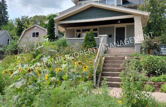 613 Pine Avenue Northwest photos photos