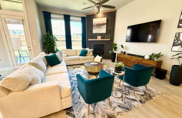 Beautiful 4-Bedroom Home with Open Layout in Liberty Neighborhood photos photos