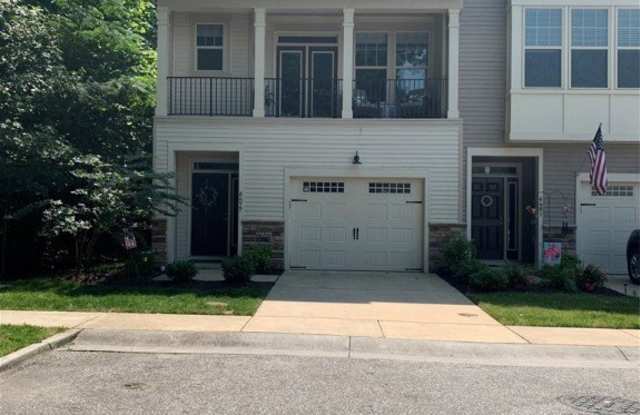 6477  Revere St photos photos