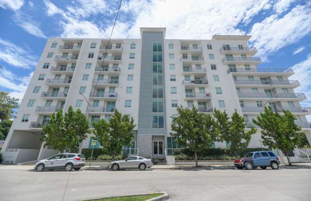 Ponce Entrance photos photos