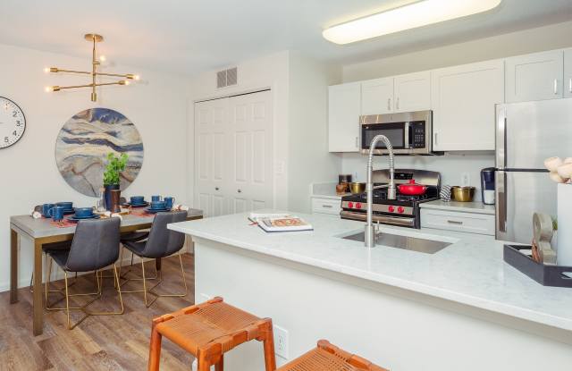Residences at Tewksbury Commons Gallery 3