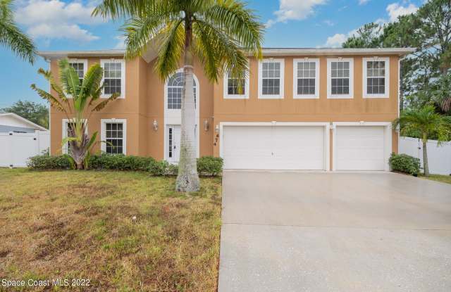 674 Americana Boulevard - 674 Americana Boulevard Northeast, Palm Bay, FL 32907