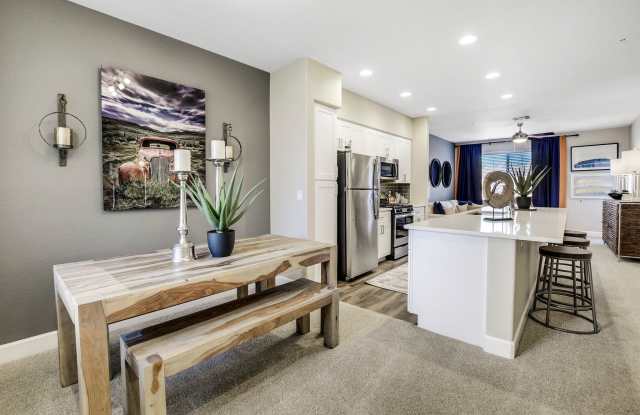 Desert Club Apartments photos photos