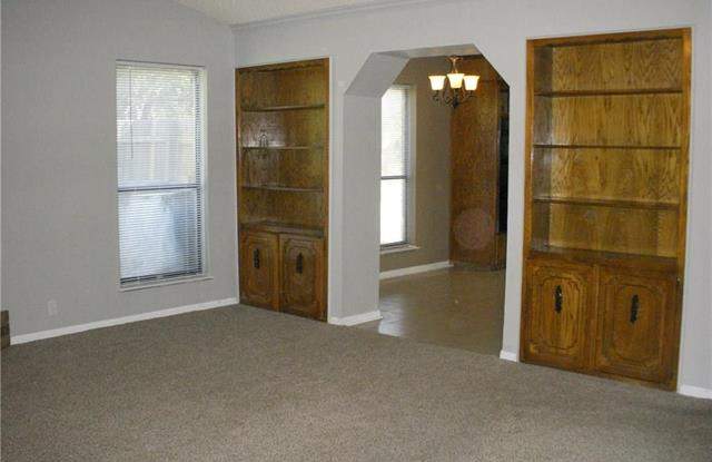 902 Rusk Drive Gallery 3