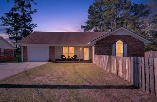 606 Windhaven Drive Gallery 4