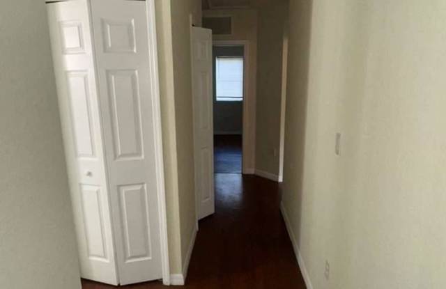 Move-In Ready 3BR/2BA Townhome in Florida City photos photos Move-In Ready 3BR/2BA Townhome in Florida City photos photos