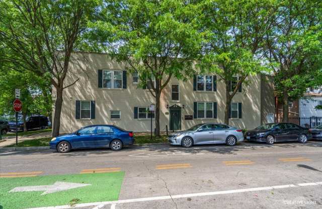 3001 N Sawyer Avenue photos photos