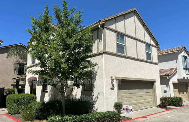 1208 Impressionist Loop photos photos