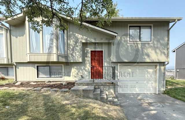 Nora Duplex* photos photos