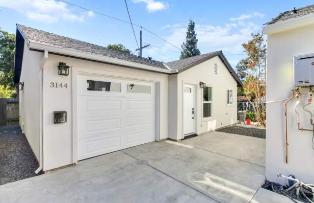 Home for Rent in Midtown, Sacramento! 2 Bed/ 2 Bath photos photos Home for Rent in Midtown, Sacramento! 2 Bed/ 2 Bath photos photos