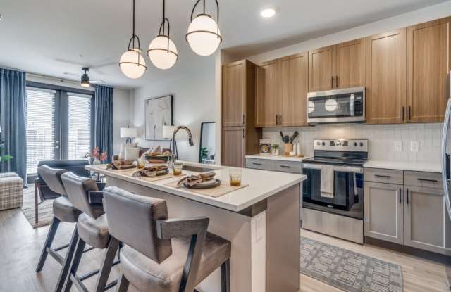 Lenox Cooper photos photos