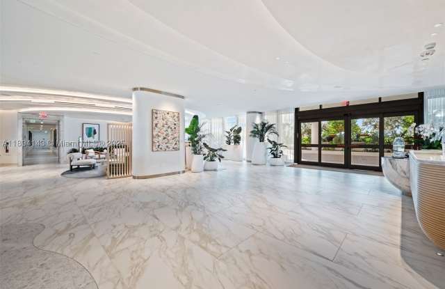 900 N Ocean Blvd Gallery 4
