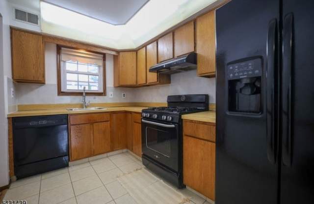 3 Jefferson Dr photos photos