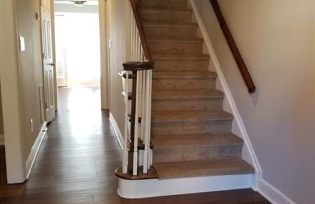 70 Mount Vernon Circle Gallery 3