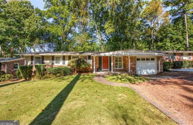 3643 Woodstream Circle NE photos photos