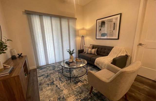 Fresh Paint and New Flooring 2 bedroom 2 bath Luxury Apartment Branson MO photos photos